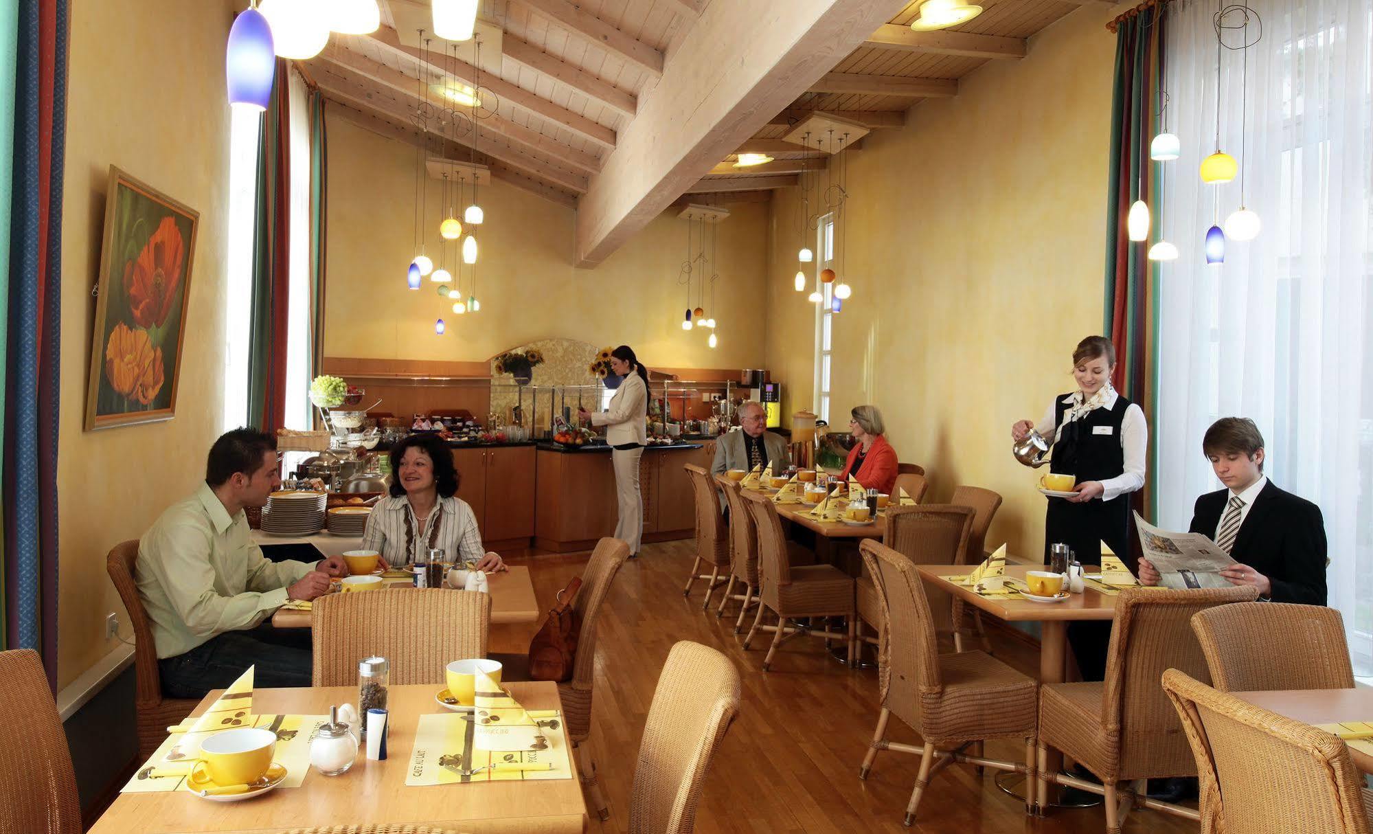 Hotel & Restaurant Rose Bietigheim-Bissingen Eksteriør bilde