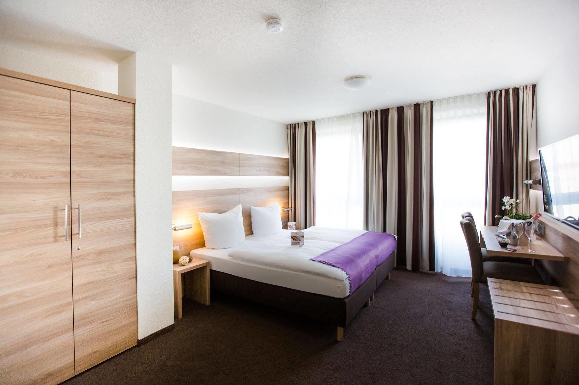 Hotel & Restaurant Rose Bietigheim-Bissingen Eksteriør bilde